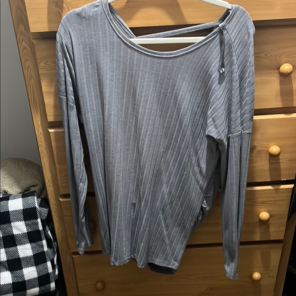 Stylish Gray Long Sleeve Top